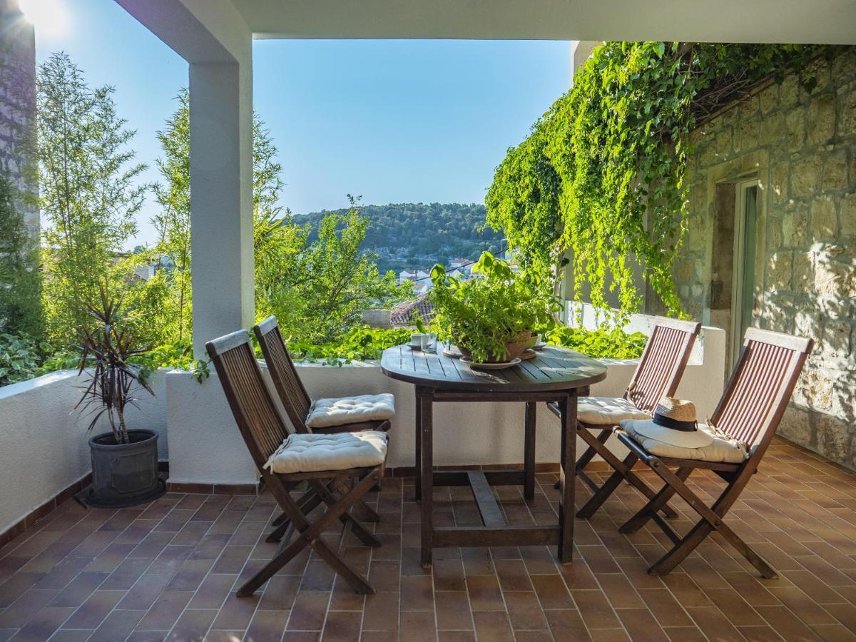 Art House Hvar Holiday home *
